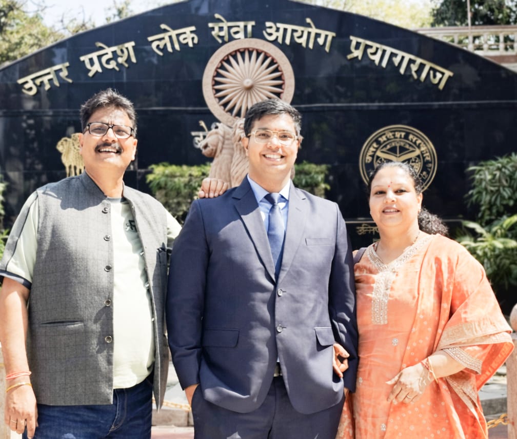 पहले प्रयास में ही कुशाग्र पीसीएस परीक्षा में सफल- मुख्य अभियंता ज्ञान प्रकाश के पुत्र ने पीसीएस 2024 में पाई 192वीं रैंक