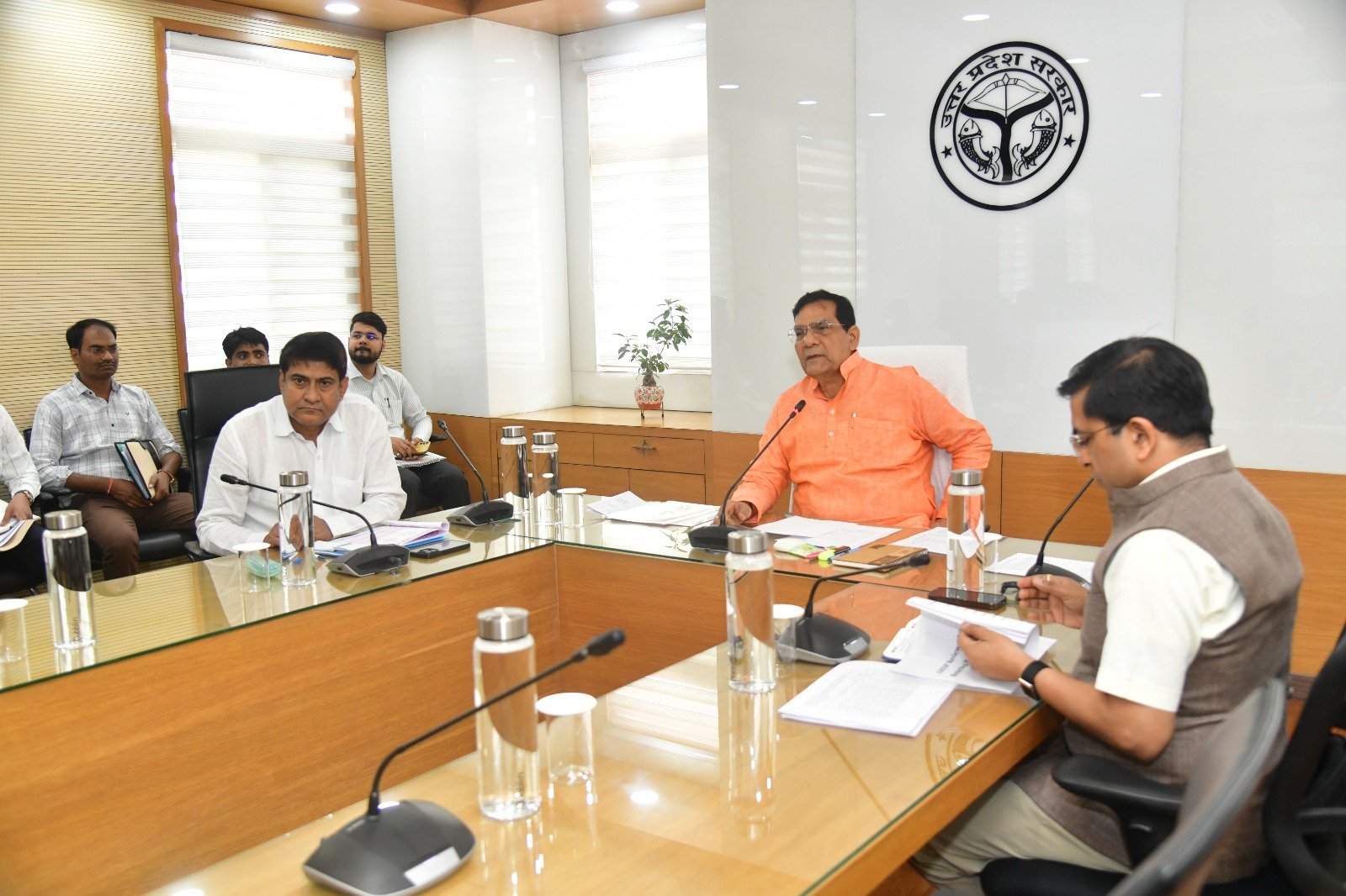 स्मार्ट मीटर पर बवाल: ऊर्जा मंत्री ने रविवार दोपहर समीक्षा बैठक कर परखा सिस्टम-मंत्री बोले- बैलेंस न होने पर तुरंत ना काटी जाए सप्लाई, जारी किया जाए अलर्ट एसएमएस